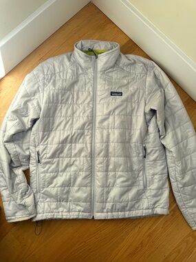 ❌SOLD❌ Men’s Patagonia Nano Puff Jacket, size medium